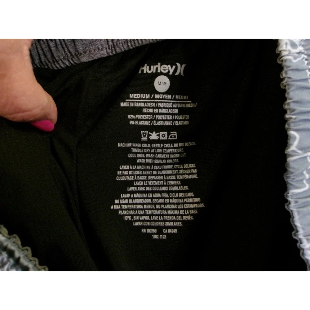 Hurley Mens Grey Floral Striped Board Shorts Swim Trunks Size M‎ 7 Inch Inseam